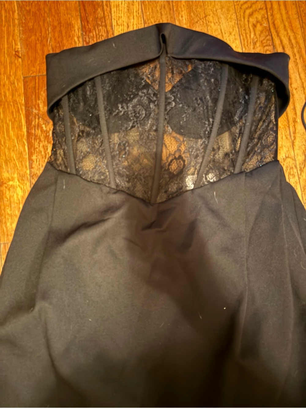 Akalia Black Strapless Mini Dress with Lace Bodice